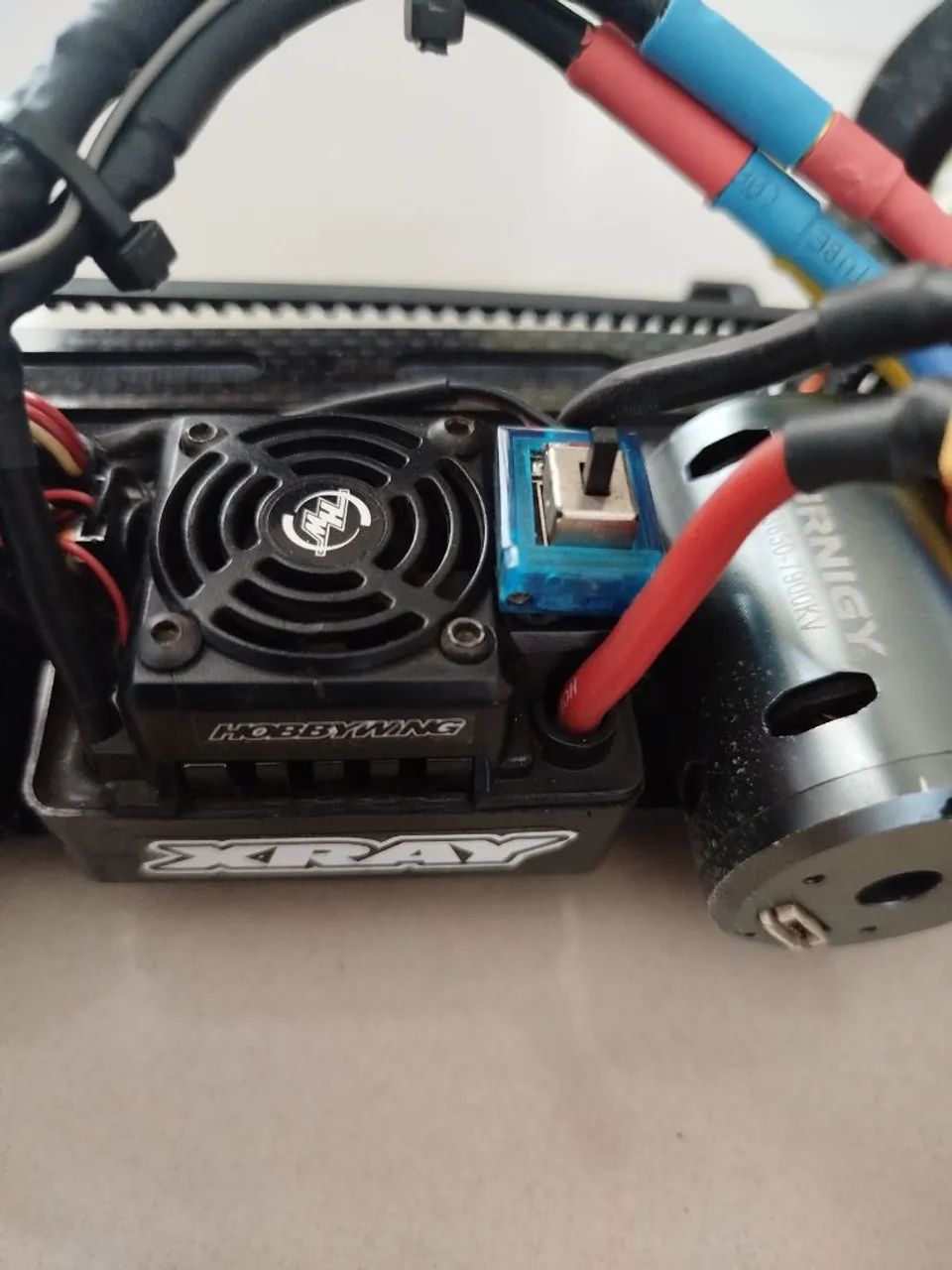 Automodelo Xray T4 - Foto 4
