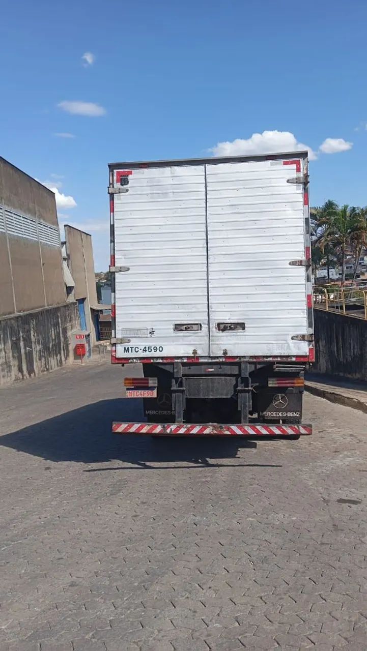 MB 1215 C 2002 - Foto 5
