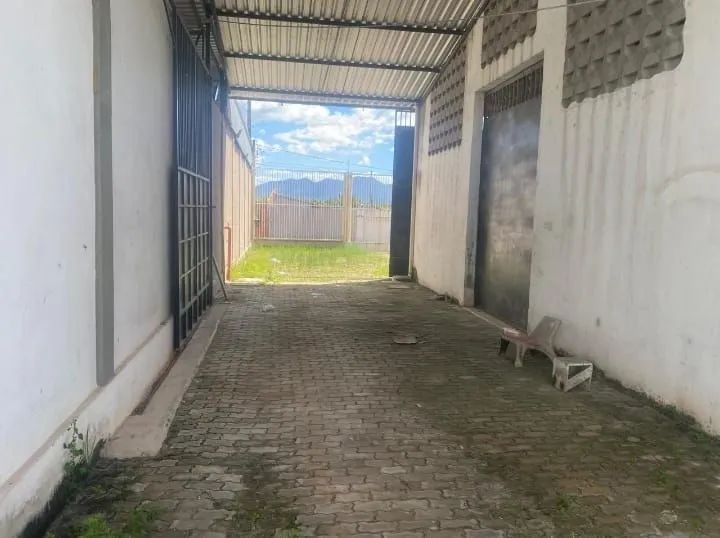 Vendo Fábrica com  Galpão com empresa na Pacatuba ce - Foto 2