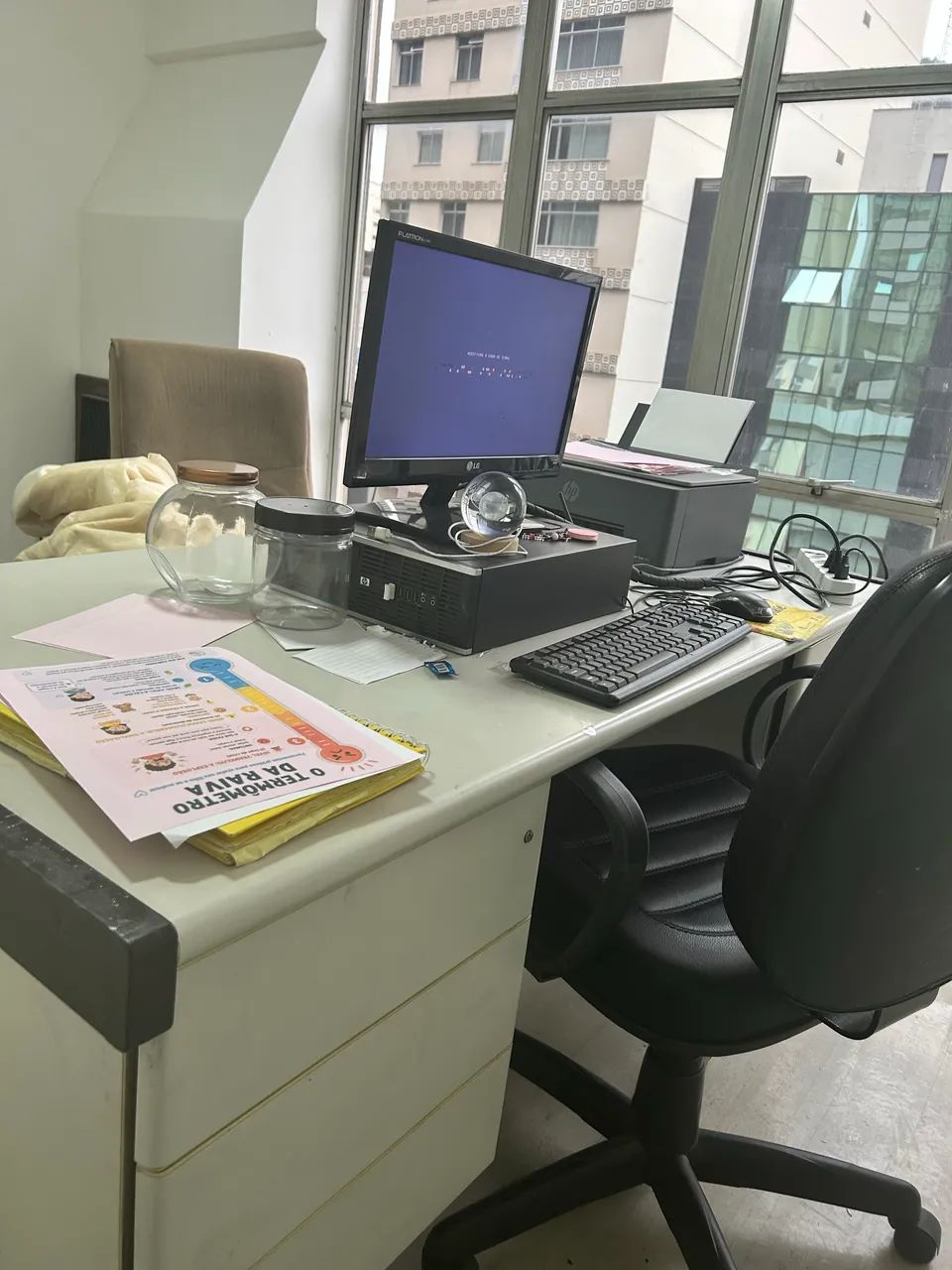Mesa de trabalho  - Foto 4