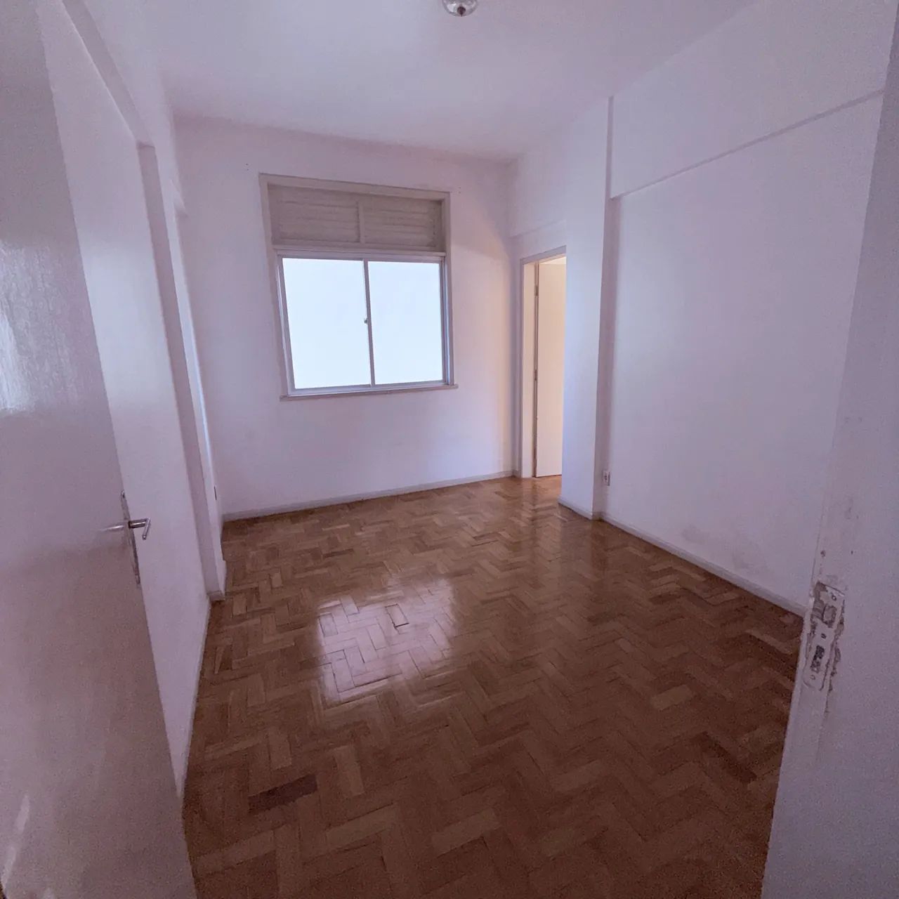 APARTAMENTO 3/4 - RUA BOUVLEVARD SUÍÇO  - Foto 4