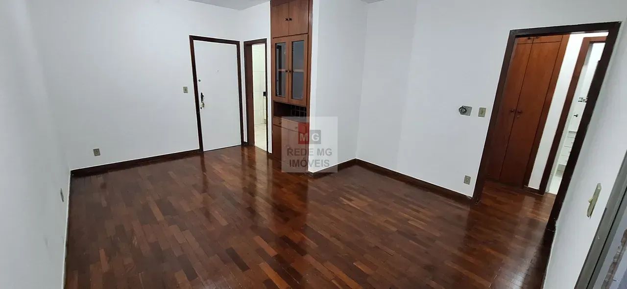 Apartamento com 90m² de 03 quartos, suíte e vaga coberta - Foto 2