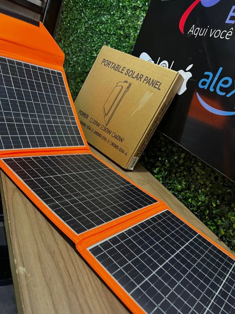 Painel Solar Portátil - 30W - Portable Solar Panel