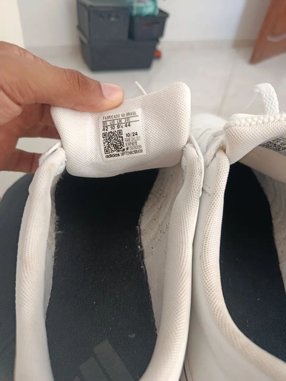 Tênis Adidas 42 - Foto 5