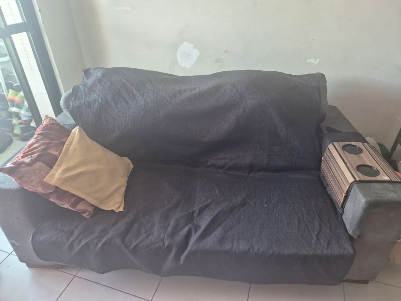 Sofá para Doação- Bom para Reformar 