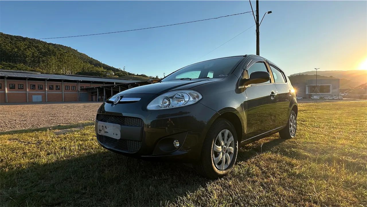 Fiat Palio Palio ATTRACTIVE 1.0 EVO Fire Flex 8v 5p 2013