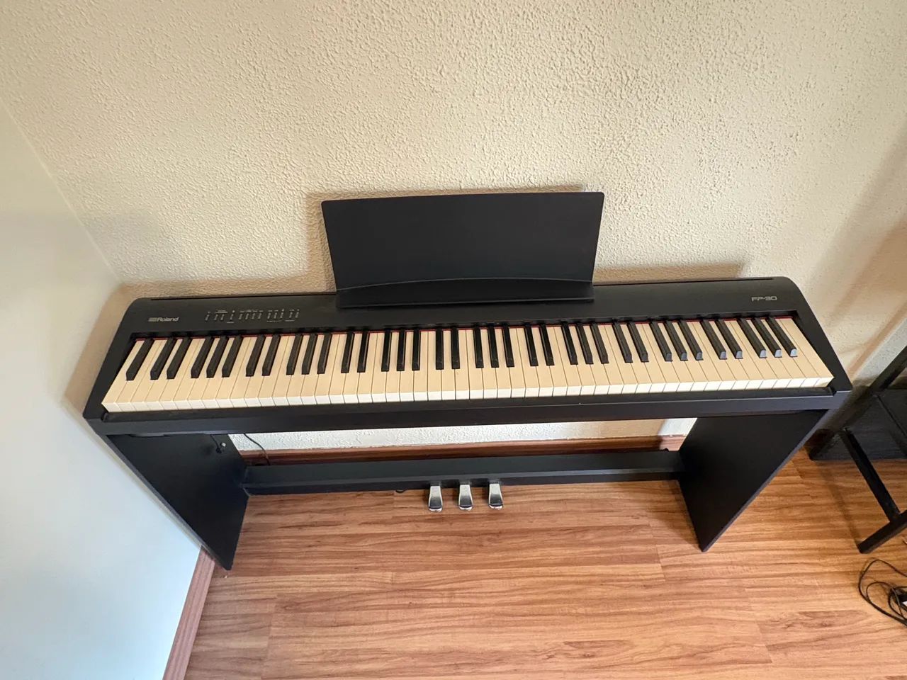 Piano digital Roland FP-30 - Foto 2