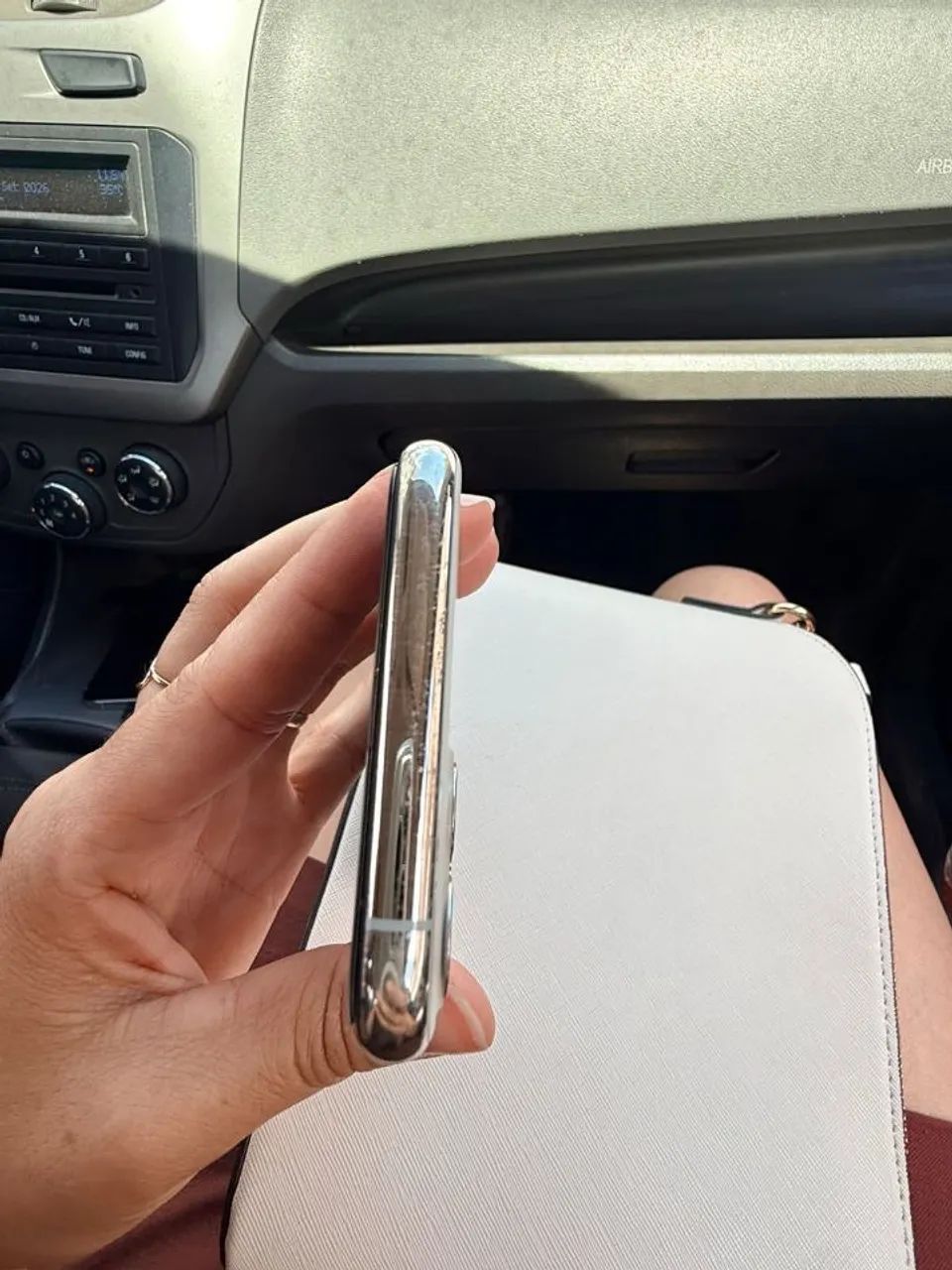 iPhone 11 Pro 256Gb branco sem defeito!  - Foto 3