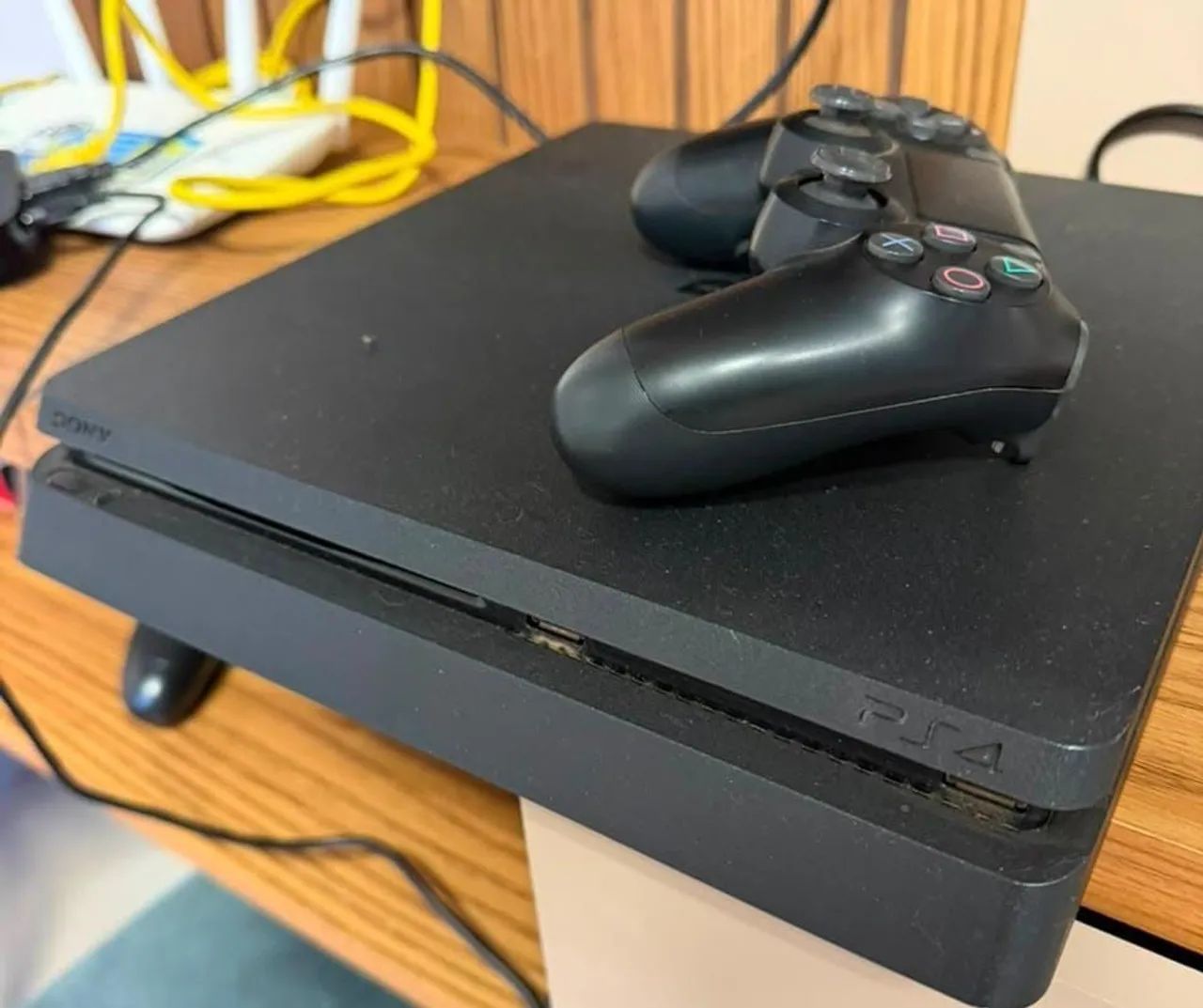 Playstation 4 - 1TB - Foto 3
