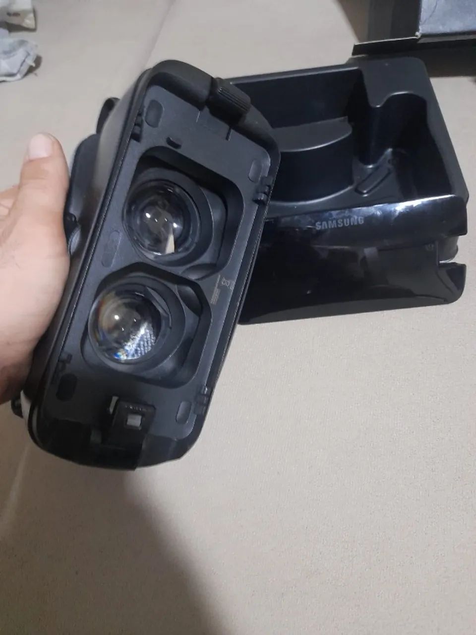 Original Samsung GEAR VR + Controller402625277104629761