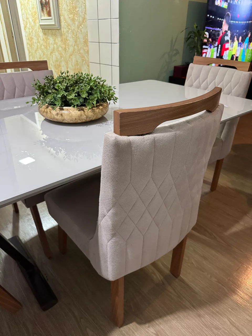 Mesa MDF com Vidro Temperado - Foto 4