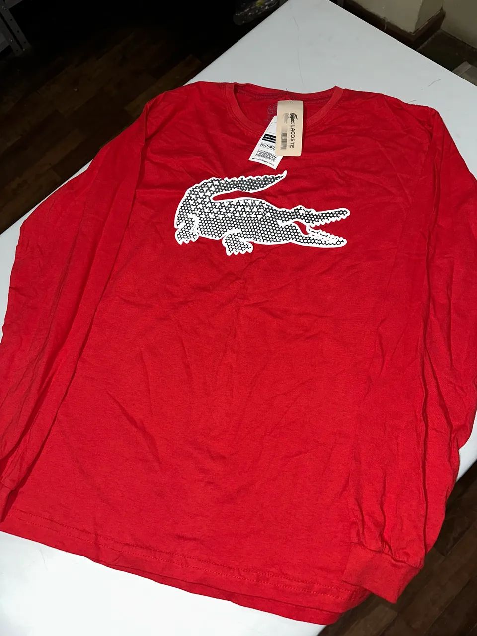 Manga Longa Lacoste Vermelha