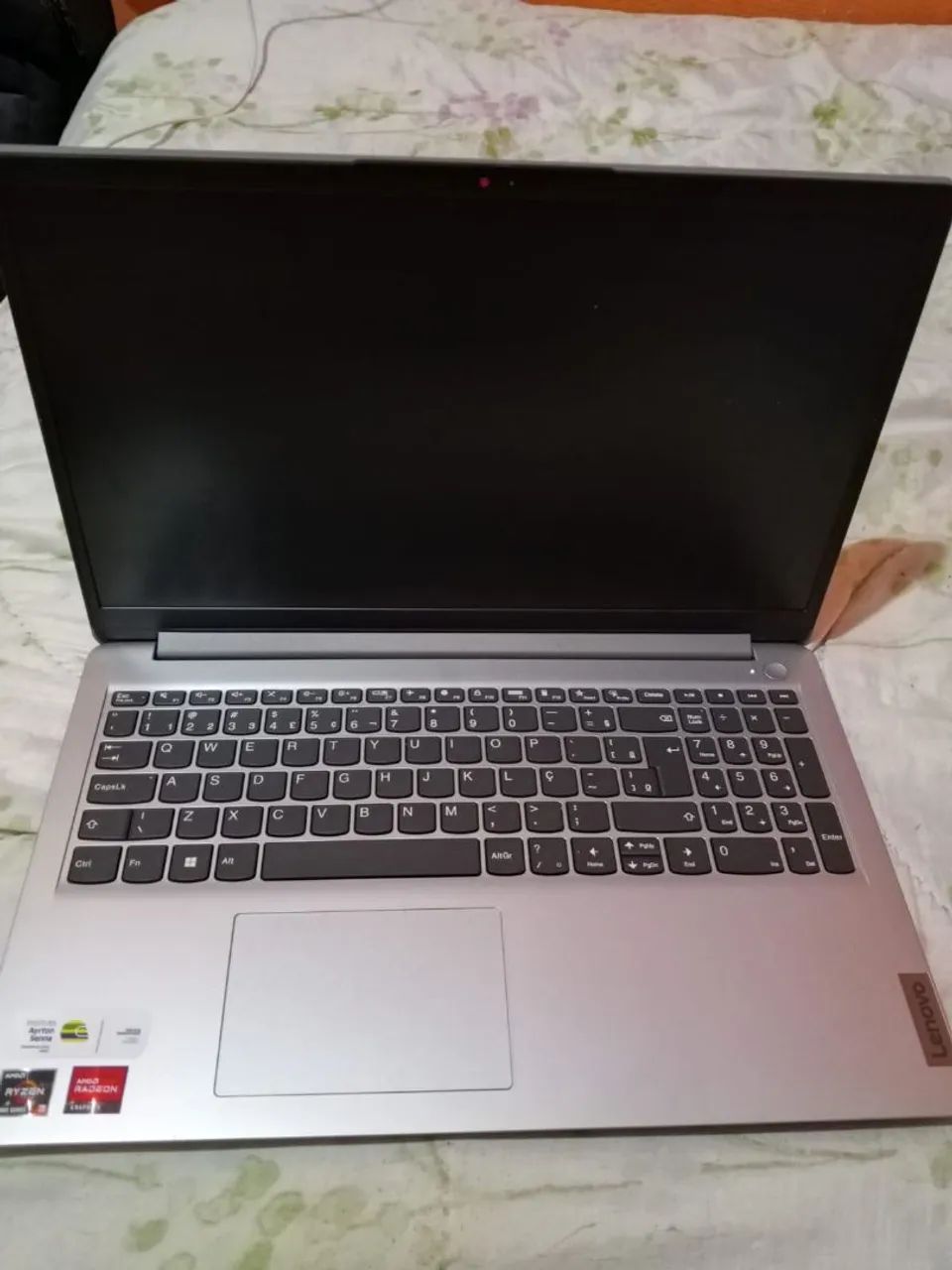 Vendo notebook Lenovo  - Foto 3