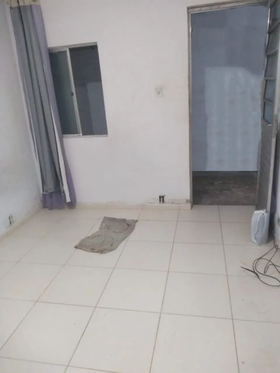 quitinete com banheiro, pia de pratos e lavanderia  - Foto 5