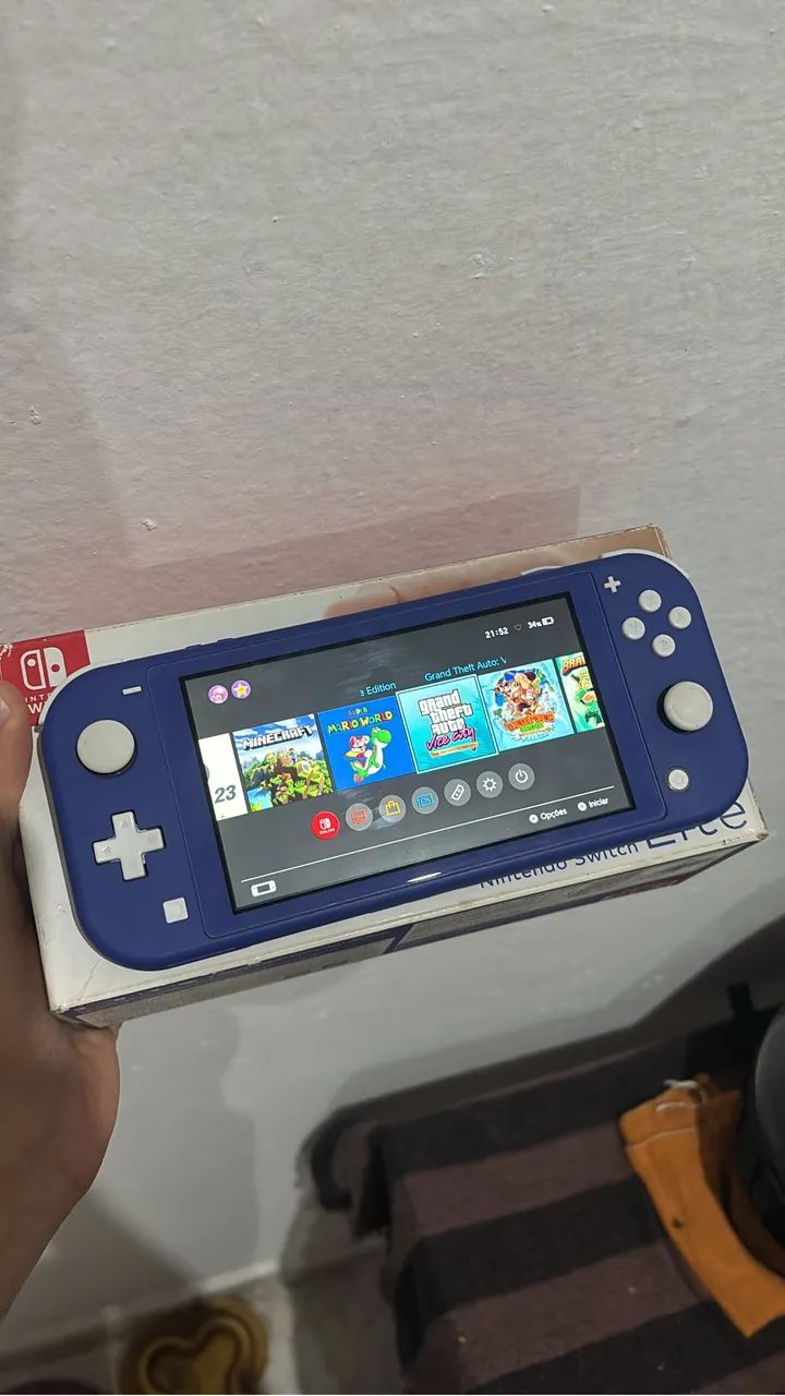 Vendo Nintendo Switch Lite Destravado - Consoles de Vídeo Game