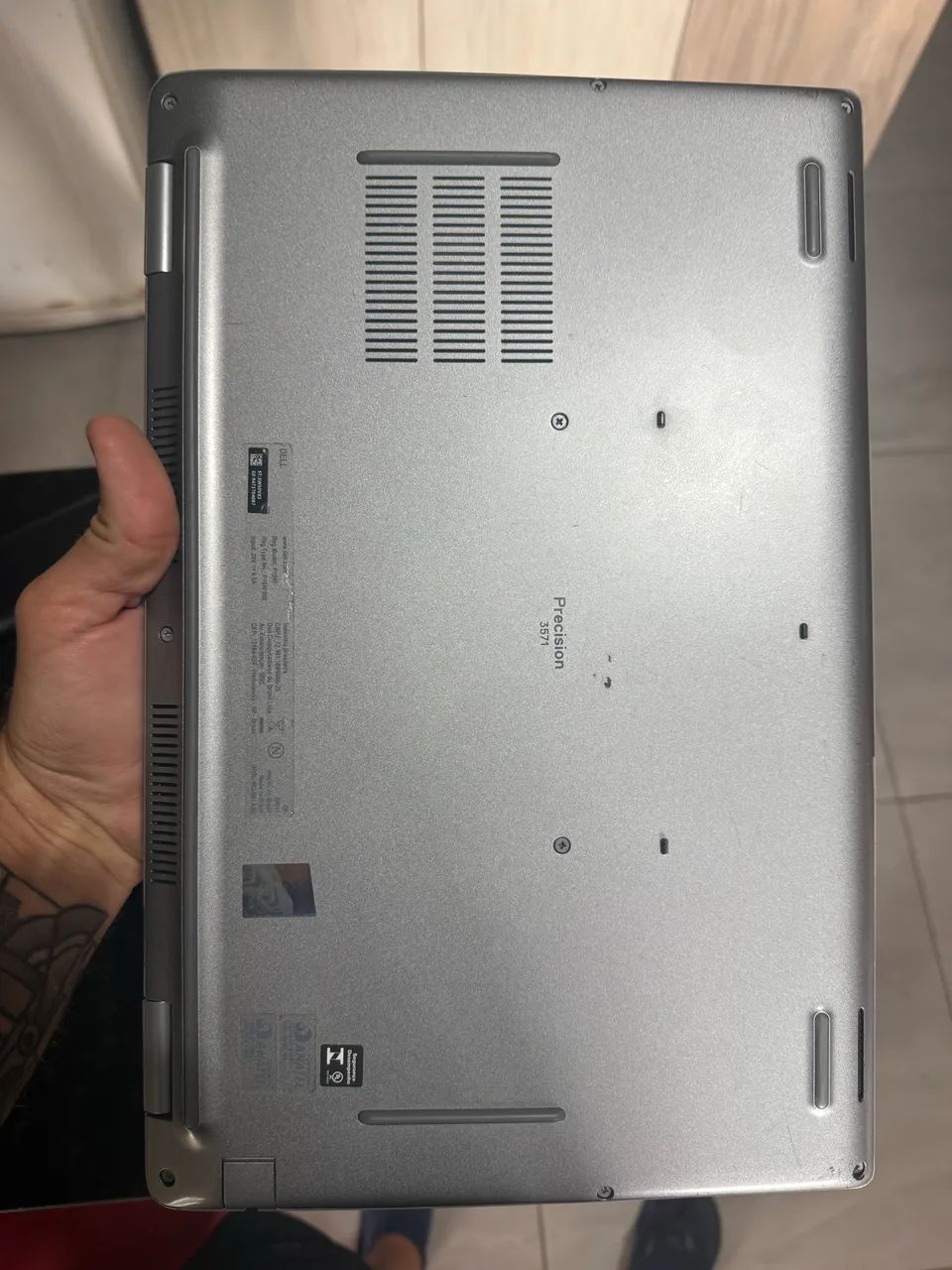 Notebook Dell Precision 3571 - Foto 3