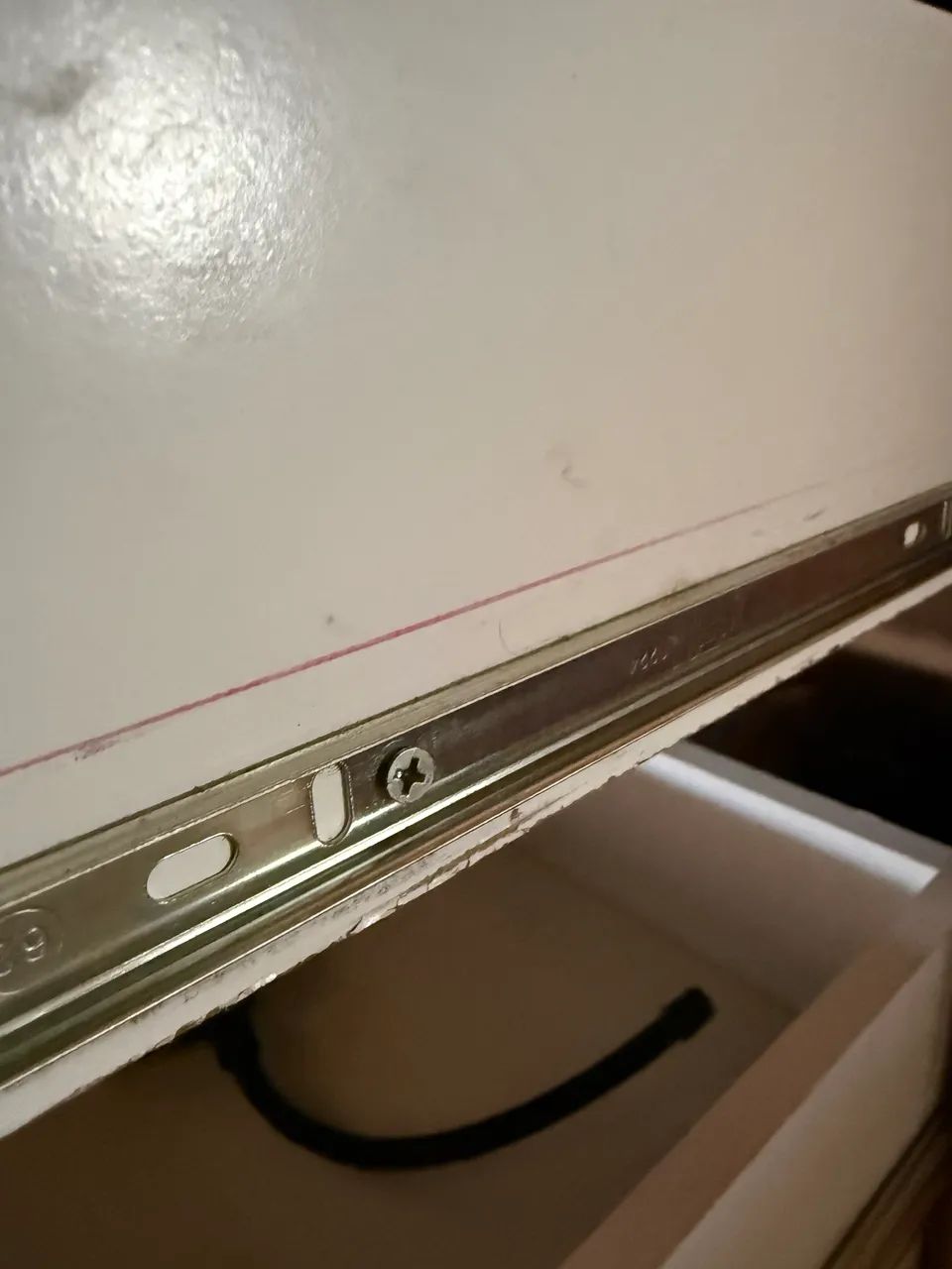 Cômoda MDF nova 6 gavetas grandes  - Foto 5