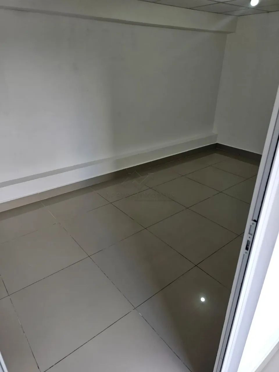 Prédio comercial com 381m² para locação em São Mateus - São Paulo/SP - Foto 5