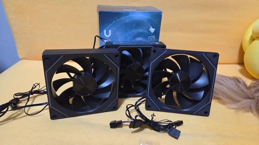 Kit 3 Ventoinhas Pichau Ventus NX Reverse ARGB - Foto 5