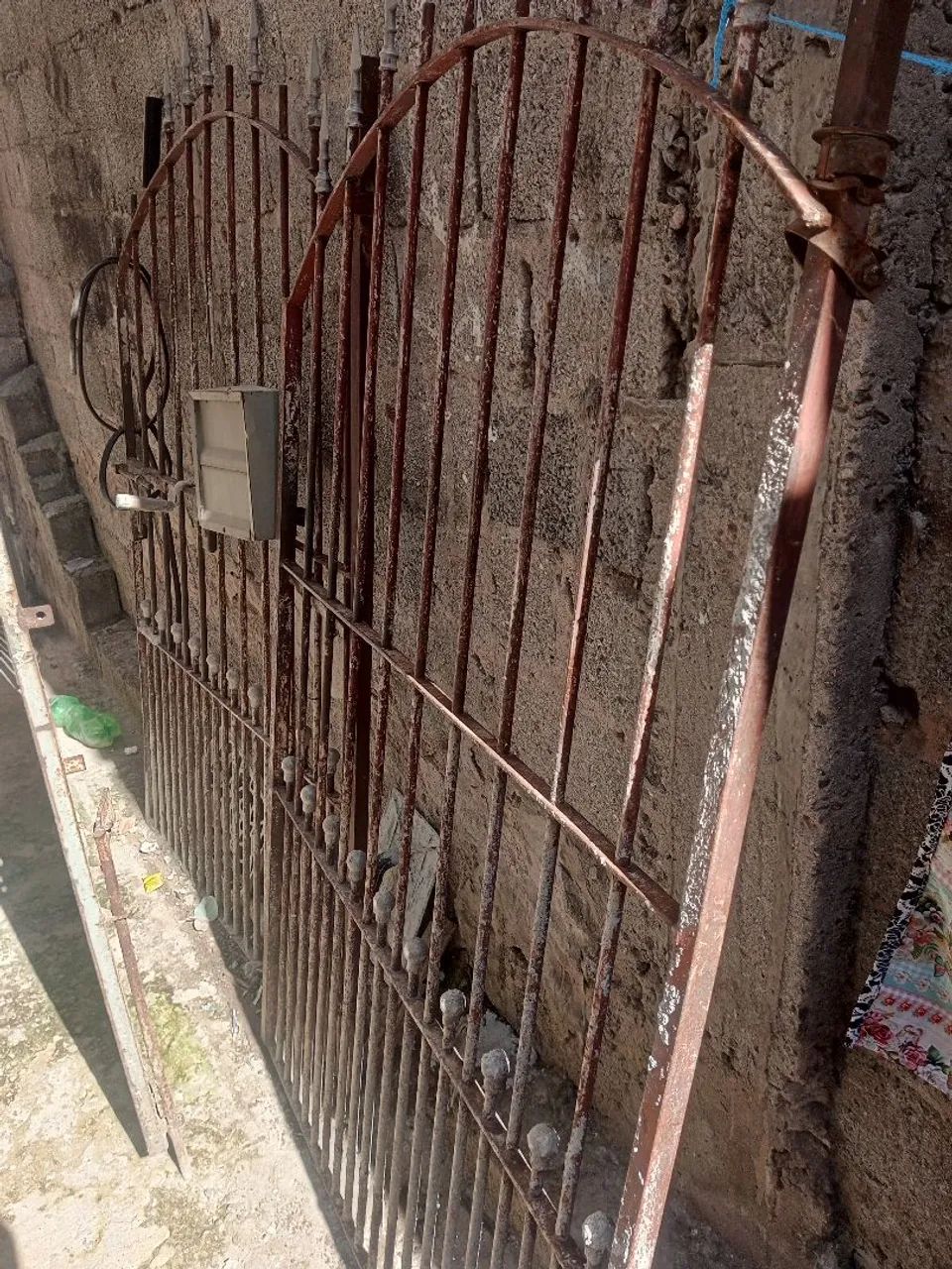 PORTÃO DE FERRO - Foto 2