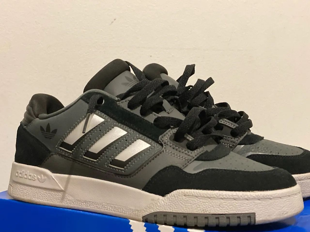 TÊNIS ADIDAS DROP STEP LOW 2.0 - Foto 4