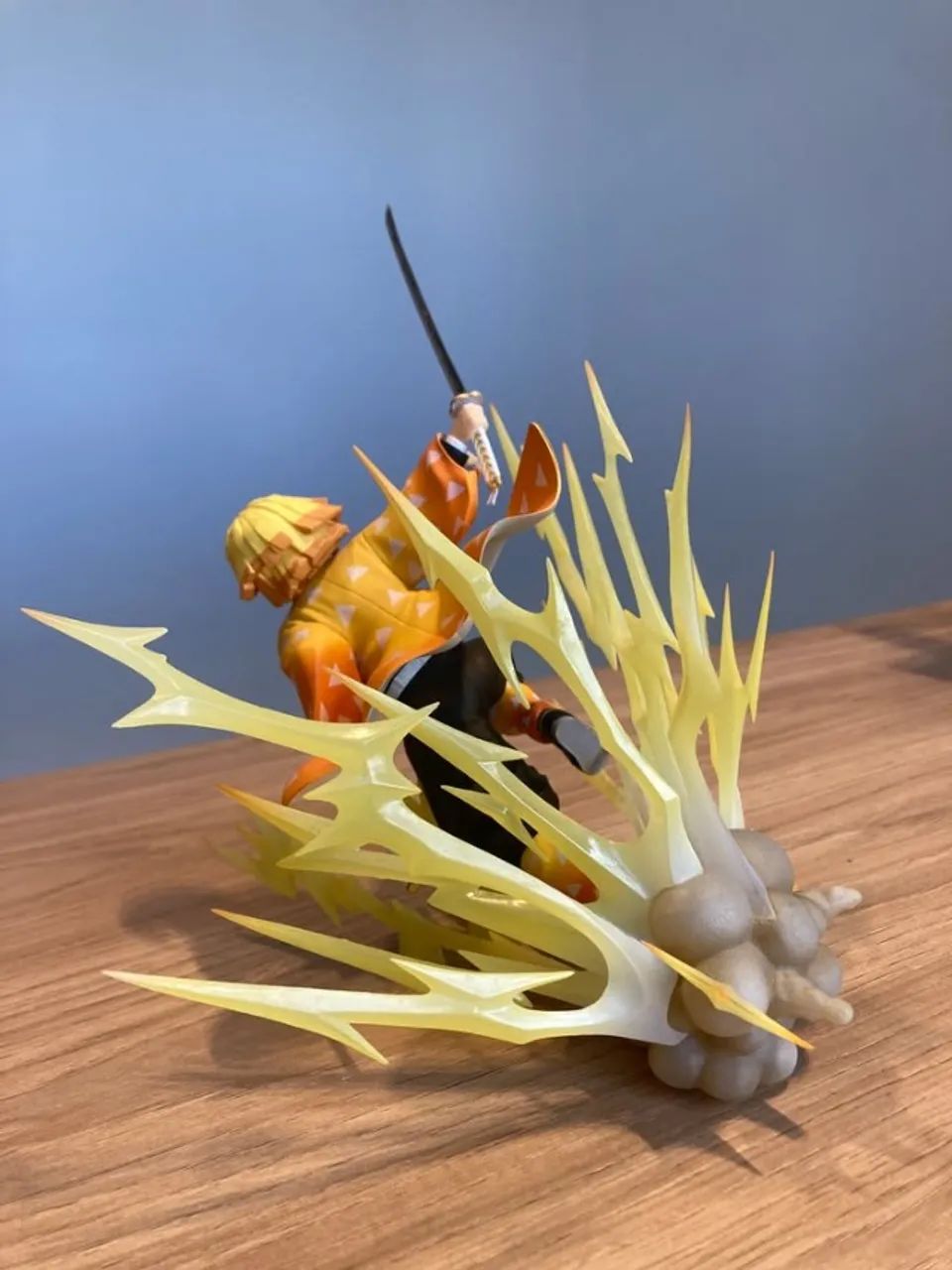 Action Figure Zenitsu Agatsuma - Foto 3