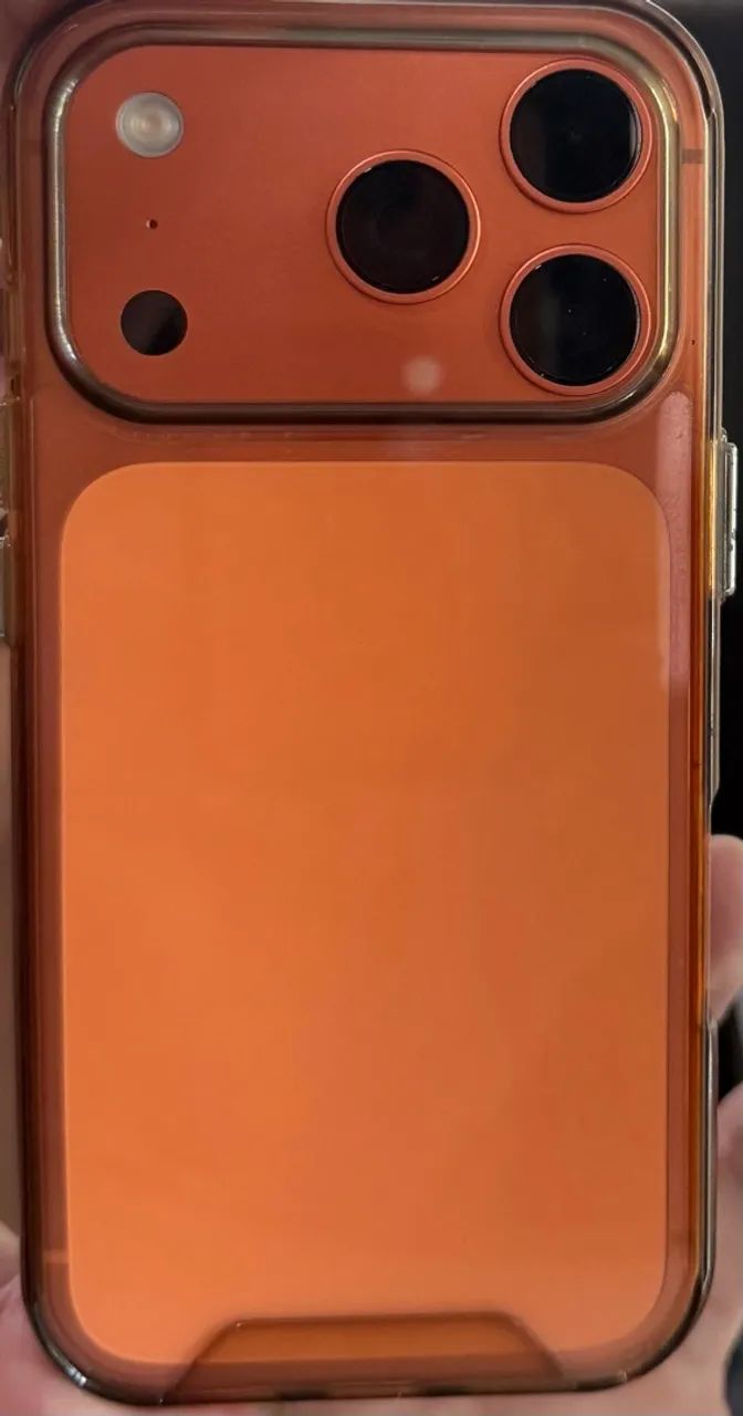 iPhone 17 pro laranja