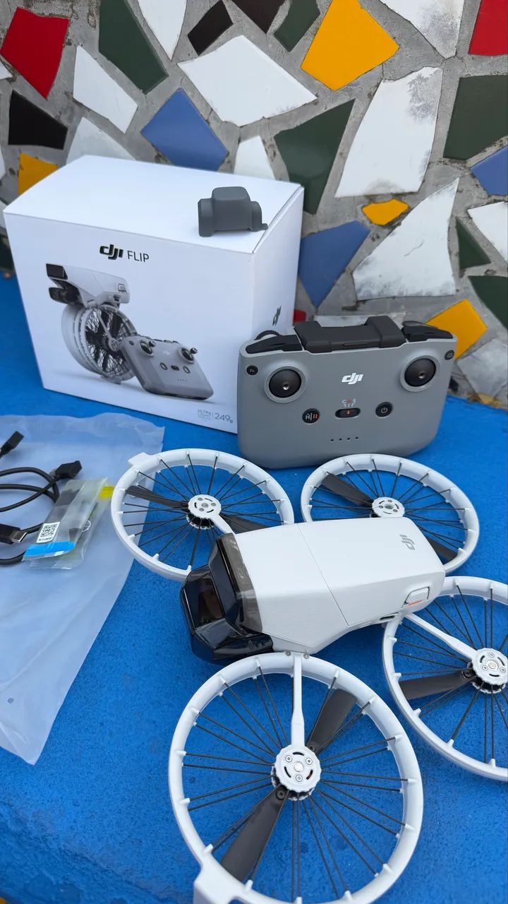 Drone Dji flip 4k novinho caixa acessórios - Foto 3