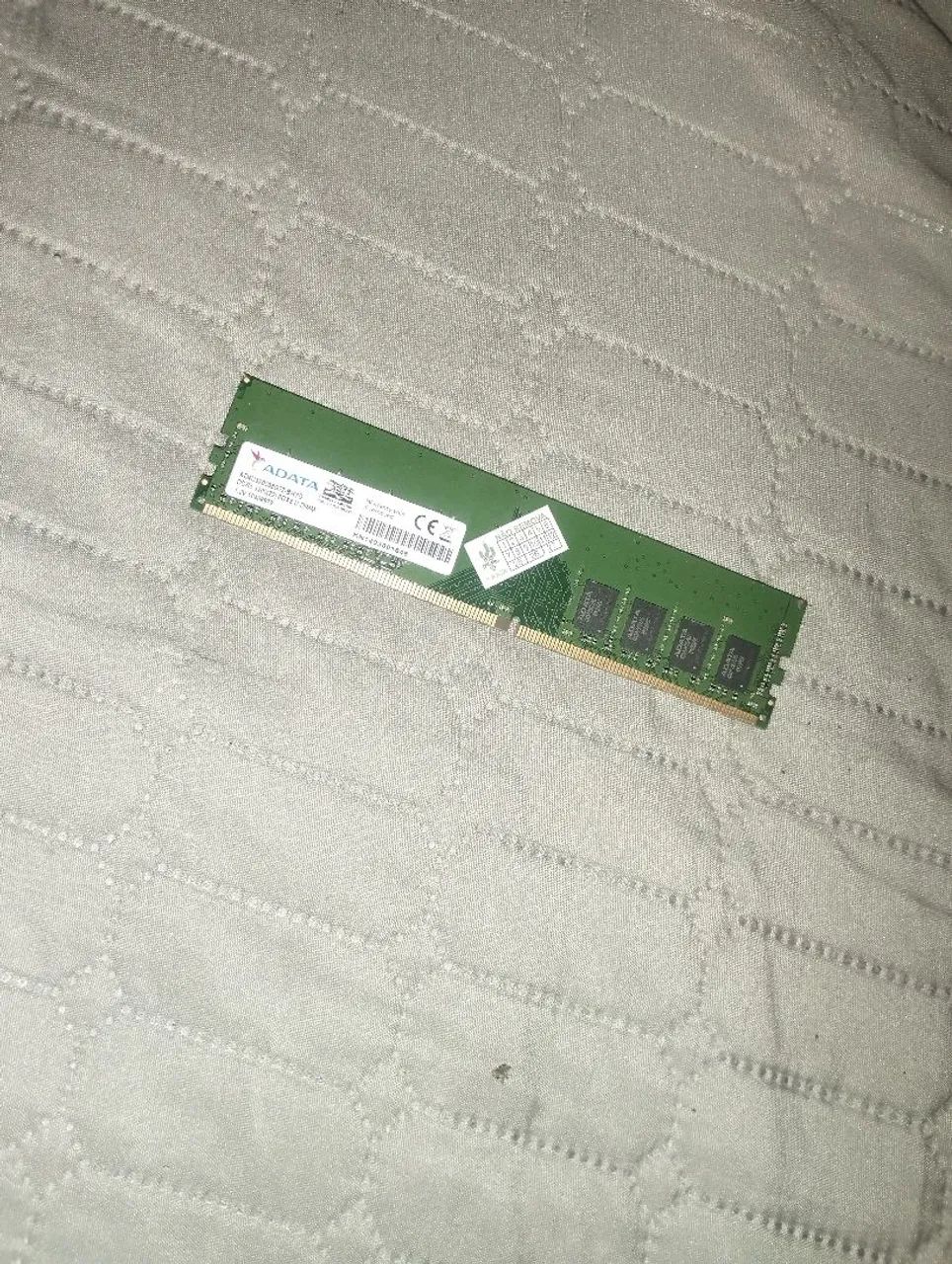 Memória RAM DDR4 8GB 