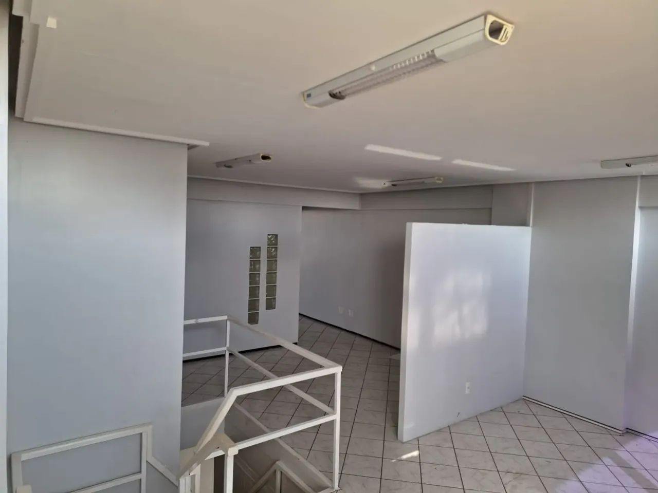 Alugo Sala Comercial No Renascença Ed Planta Tower - Foto 4