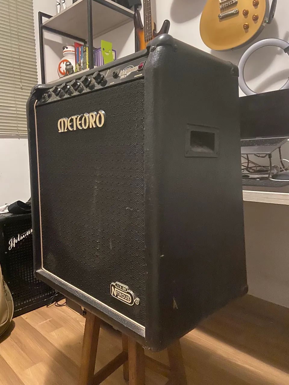Cubo e baixo