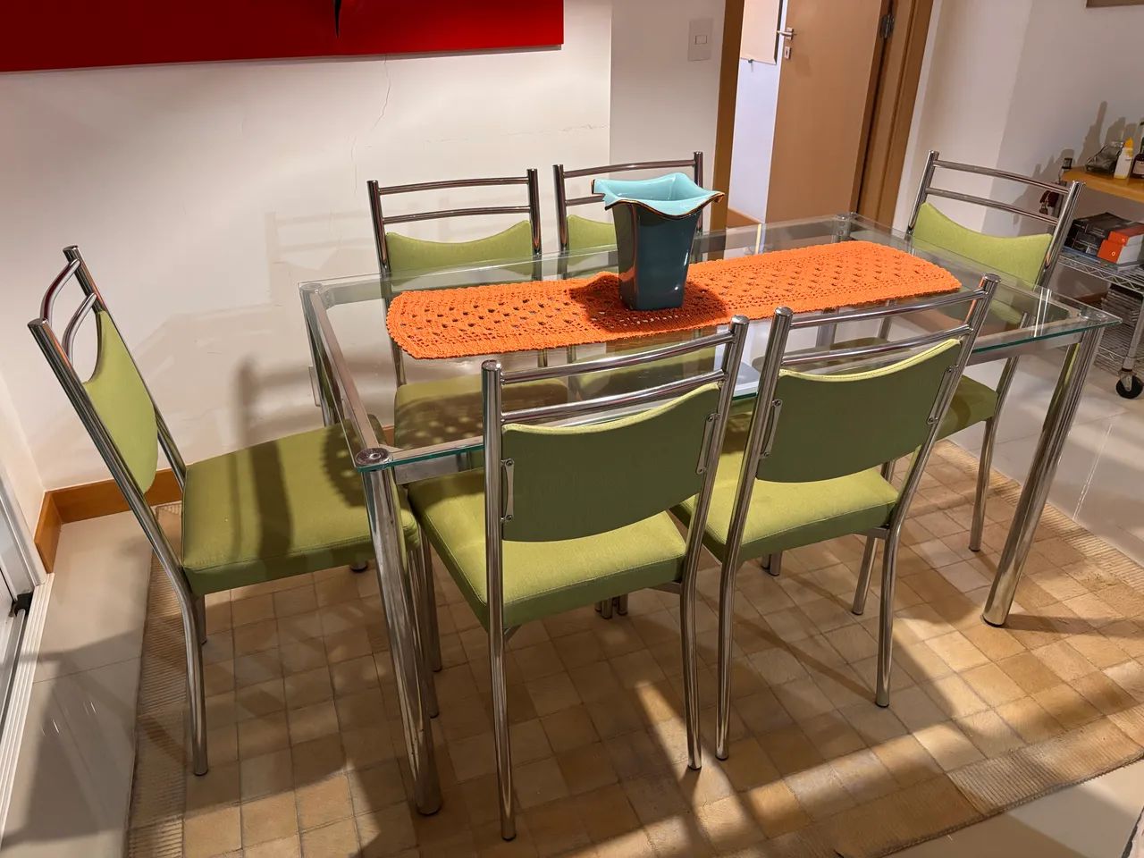 Mesa de vidro com 6 cadeiras  - Foto 2