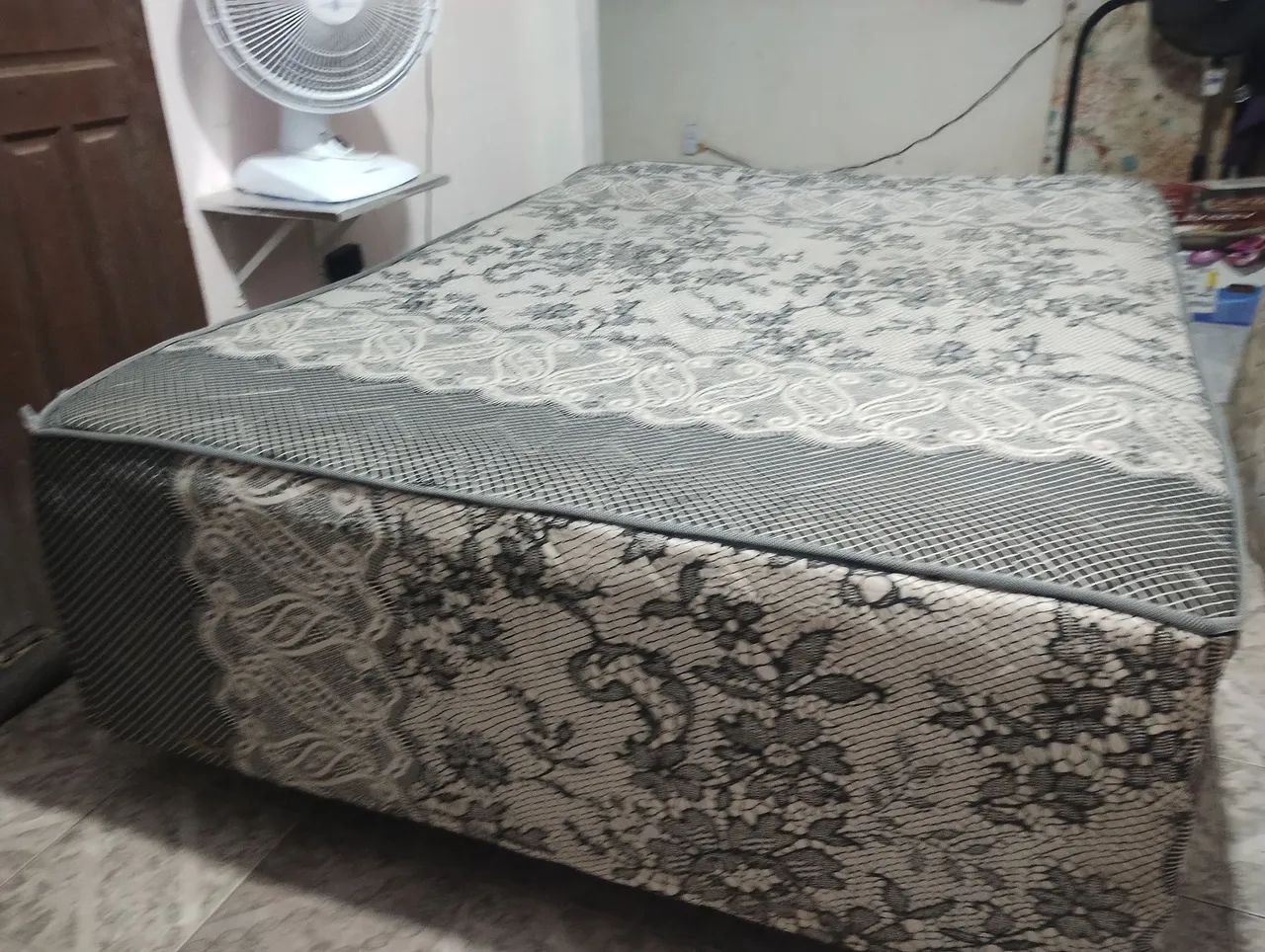 Vendo cama box casal  - Foto 3