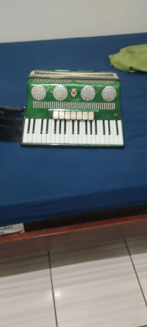 Acordeon 80 baixos - Foto 2