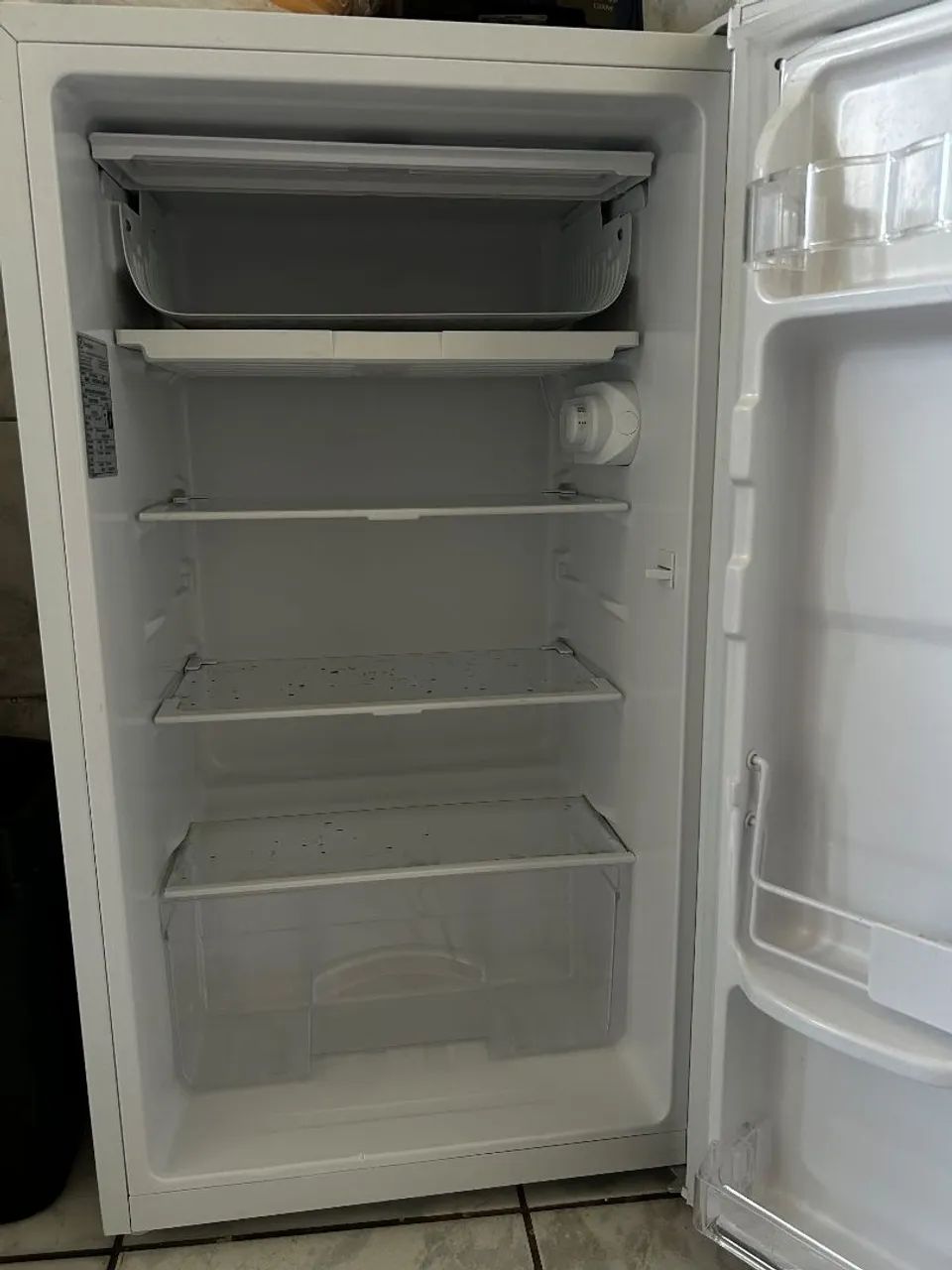 Frigobar Electrolux 90L Efficient  - Foto 3
