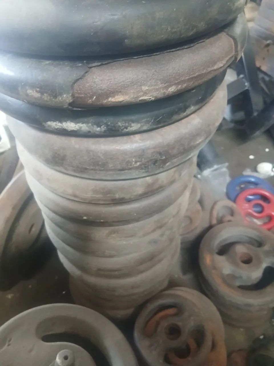 9.00reais  kilo  anilha de 10.15.20e25kg