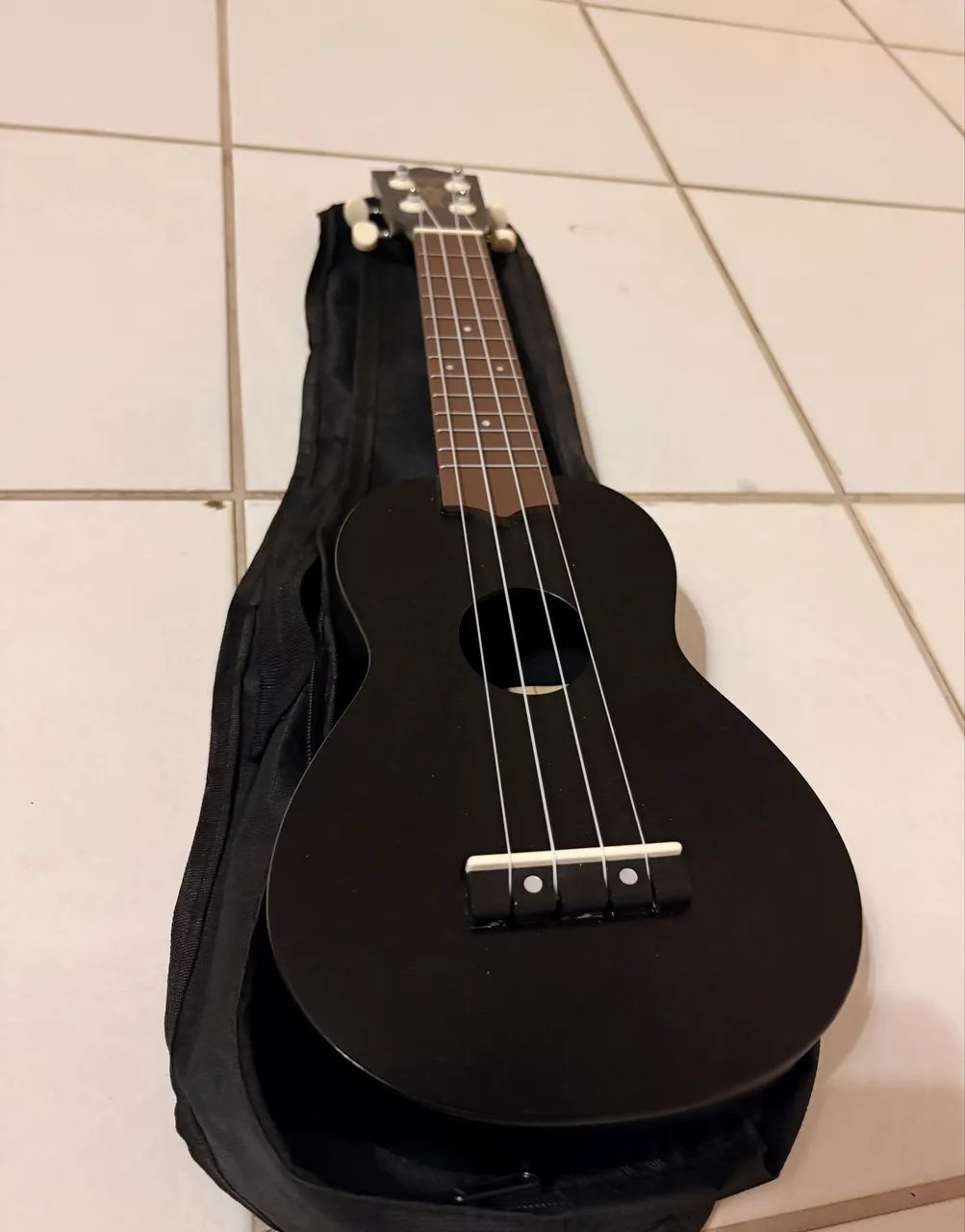 Instrumento musical- Ukulele - Foto 2