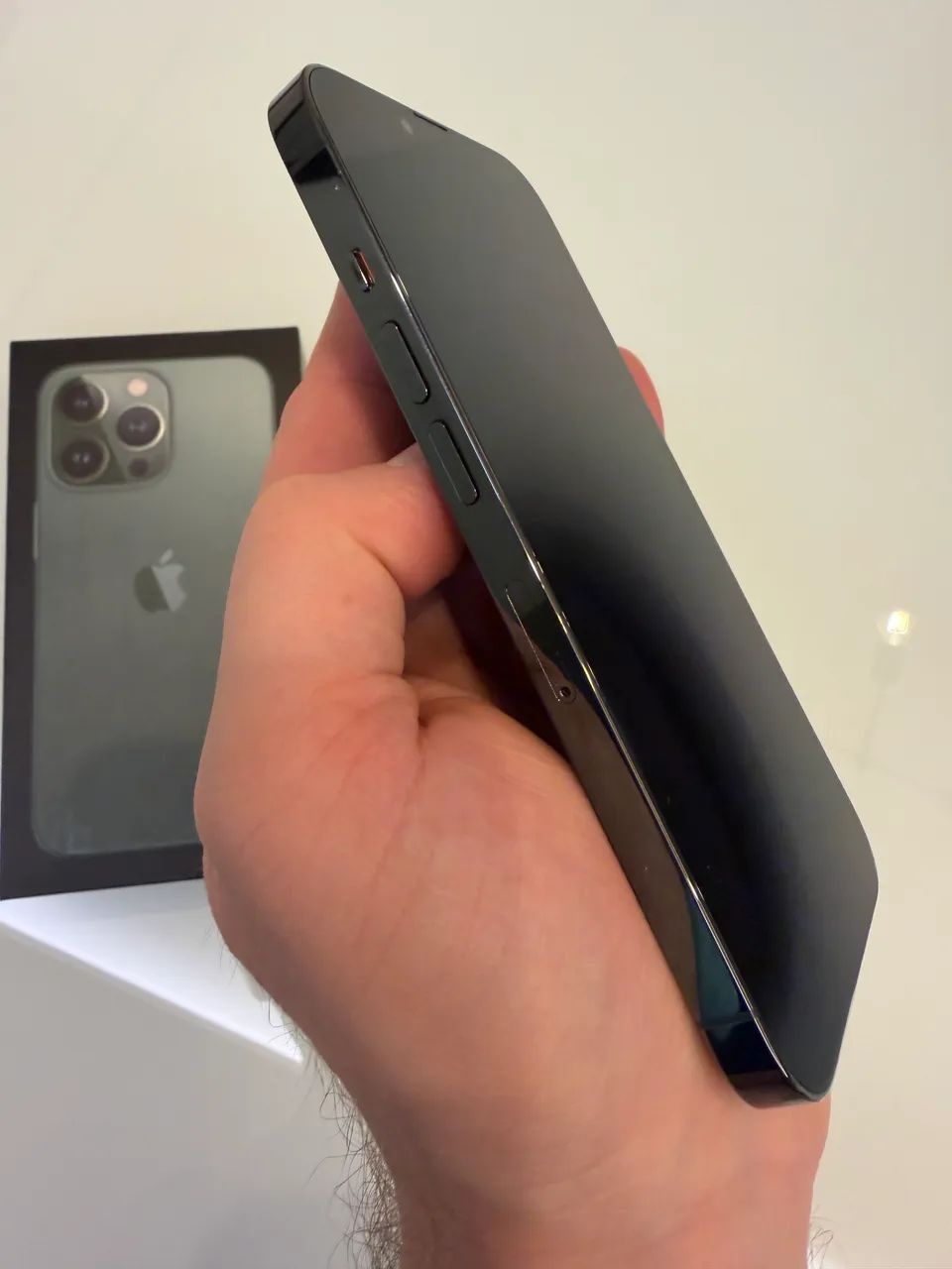 Vendo iPhone 13 Pro 256 GB - Excelente  estado - Foto 2