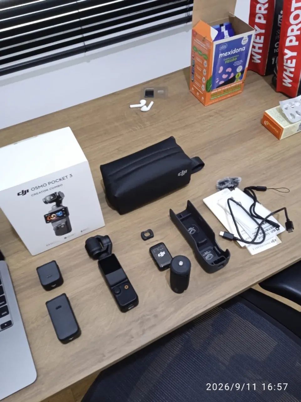 Câmera DJI Osmo Pocket 3 Creator Combo