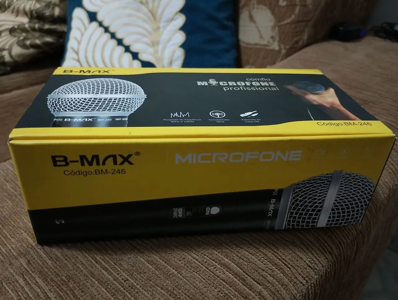 Microfone B-MAX BM-246 com Fio - Novo IMP. 600 - Foto 4