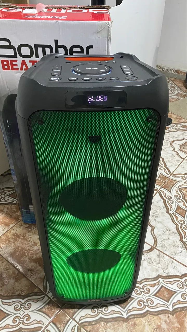 Caixa amplificada beatbox 1800