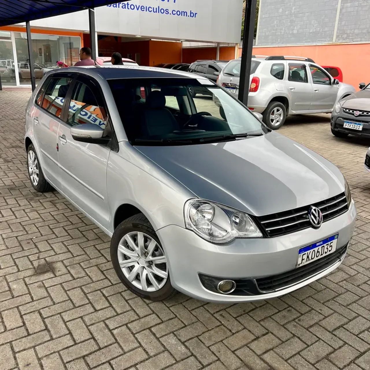 Volkswagen Polo 1.6 Mi/S.Ouro 1.6 Mi Tot.Flex 8V 5p, foto 2 de 8