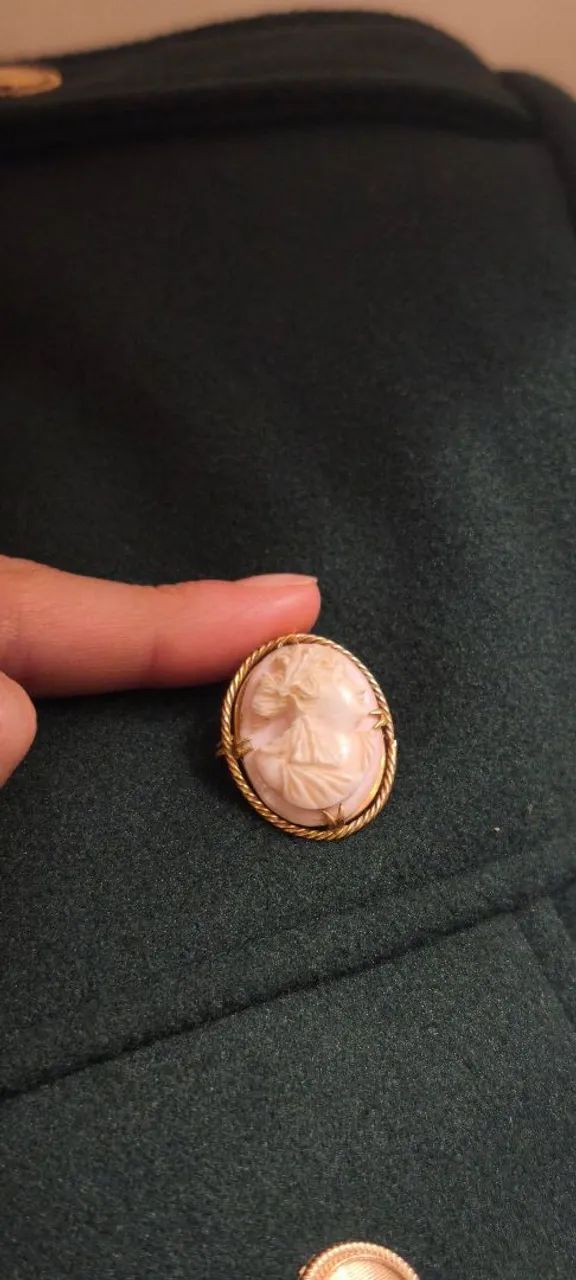 Camafeu em ouro 18k e corais  - Foto 4