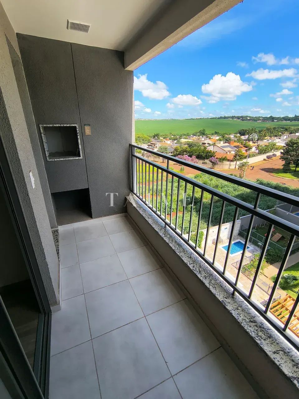 Apartamento à venda, Edifício carmel, 64M² úteis, 2 sendo 1 suíte, Sala estendida, Gleba P - Foto 4