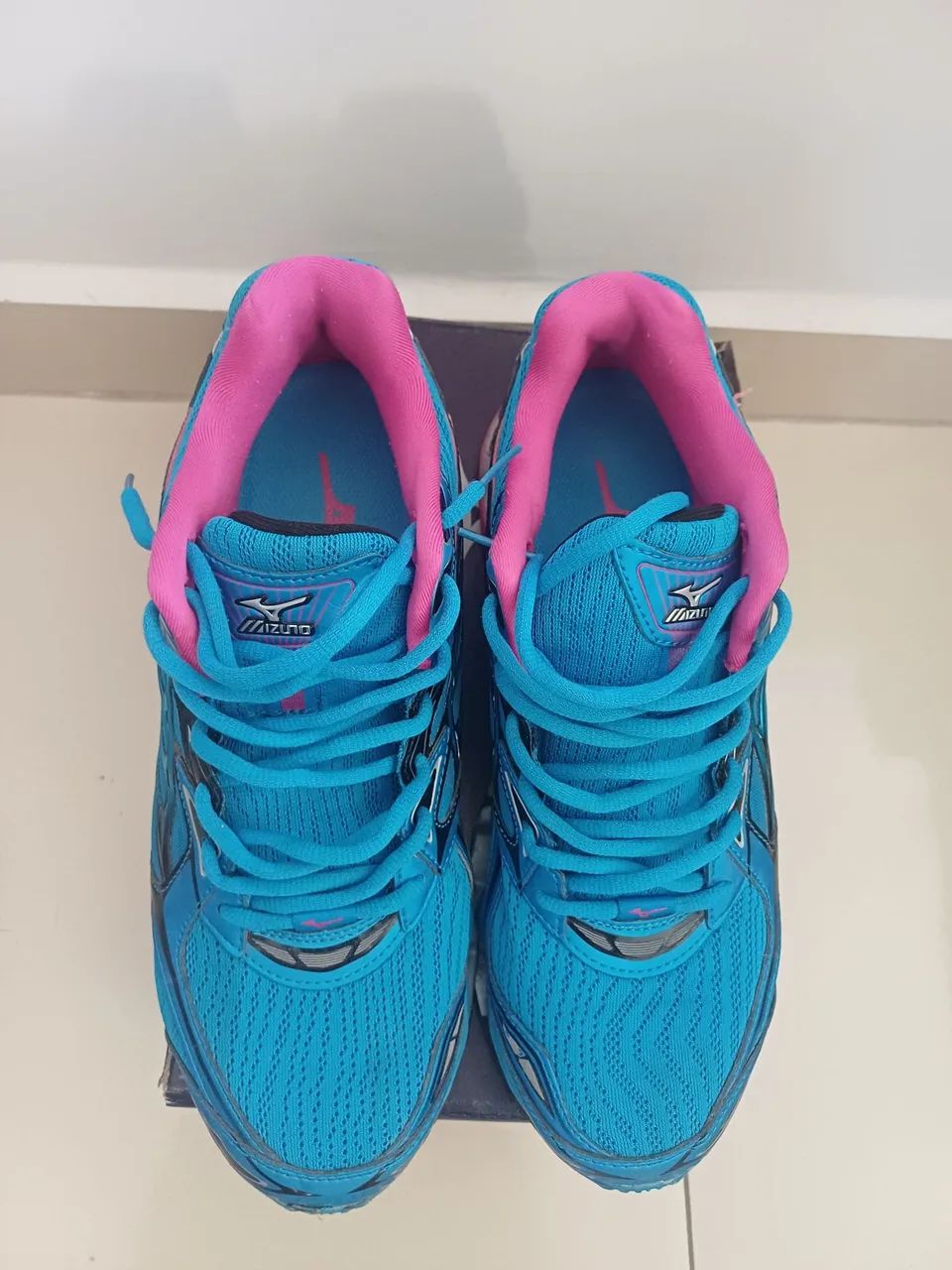Mizuno tamanho 42 - Foto 4
