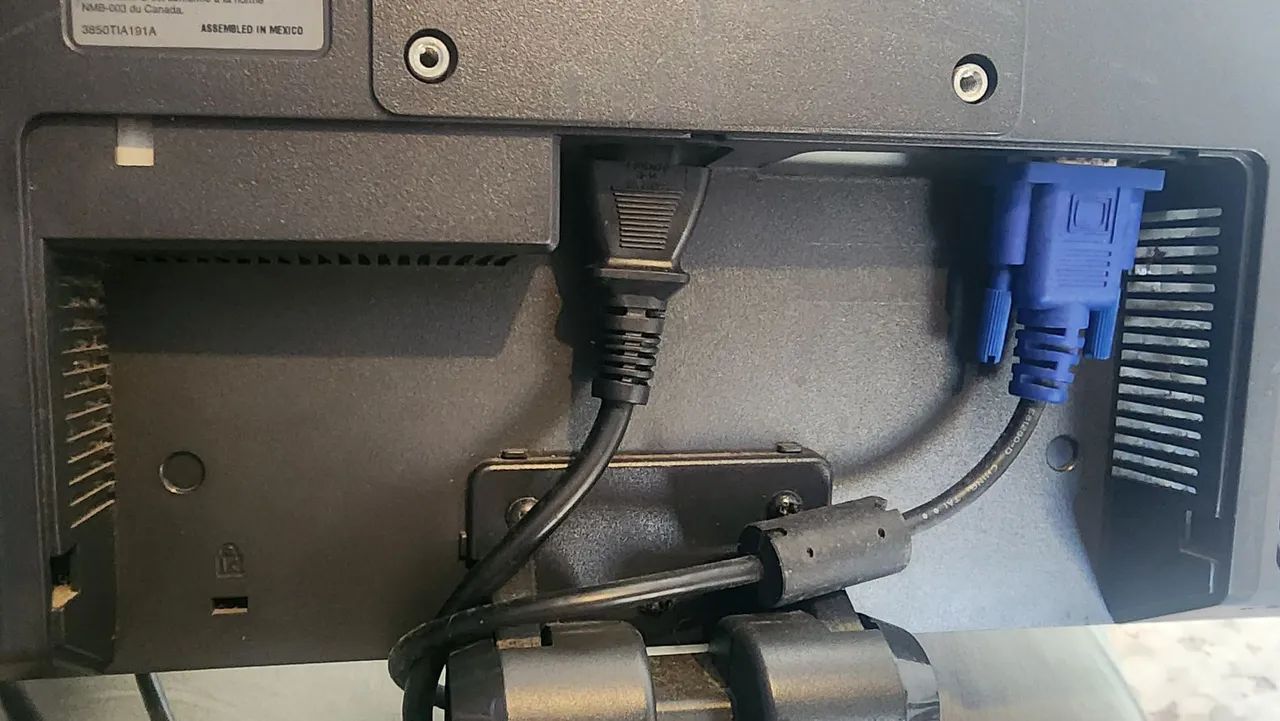 monitor LG Flatron L1951S de 19 polegadas. - Foto 4