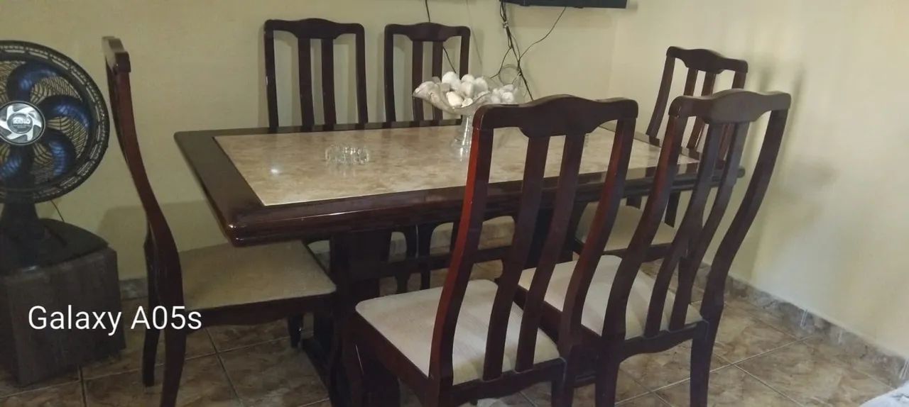 mesa de jantar com 6 cadeira em jacarandá com mármore  - Foto 3
