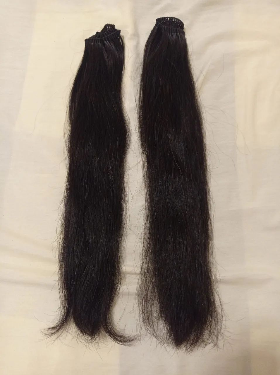 Vende-se 2 telas de cabelo humano de 45cm