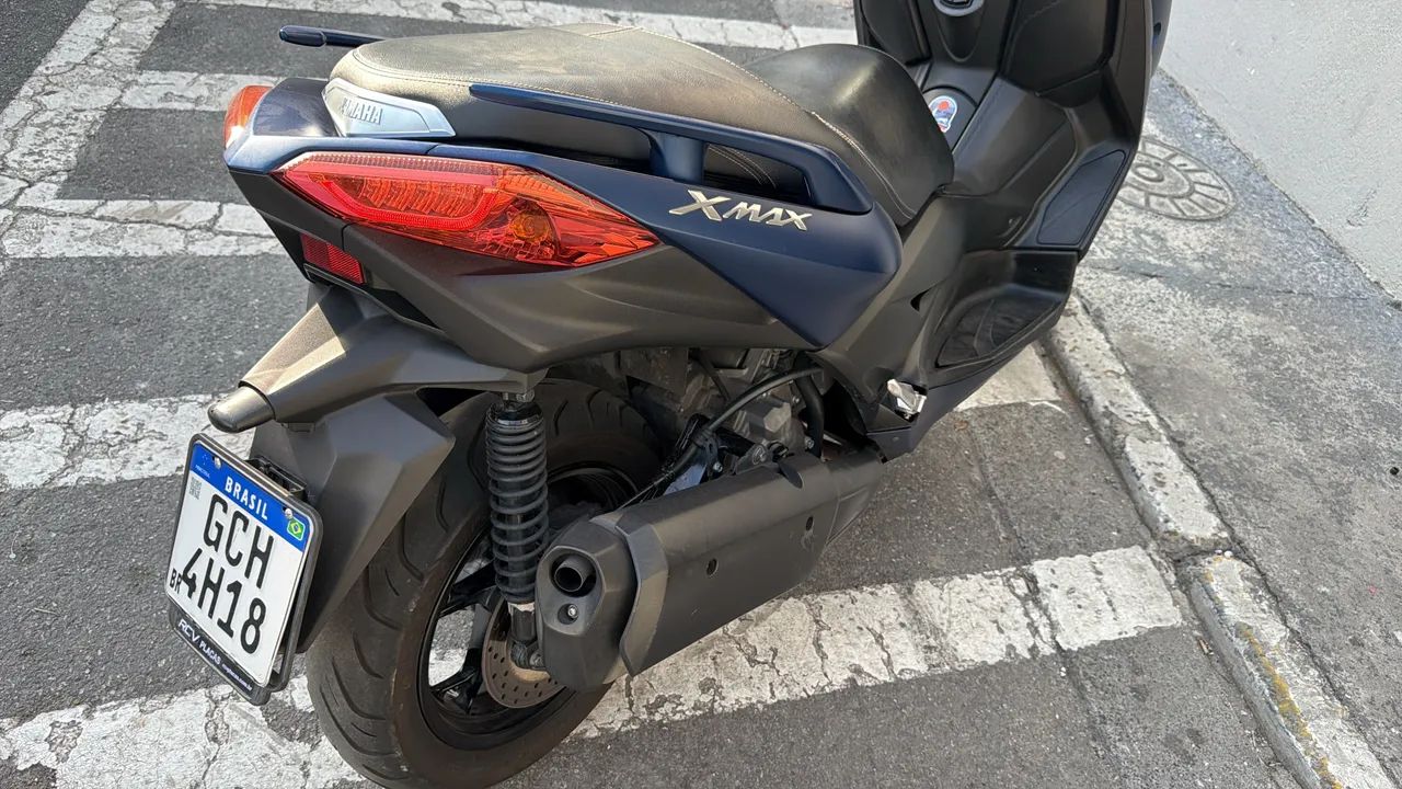 X Max yamaha  - Foto 3