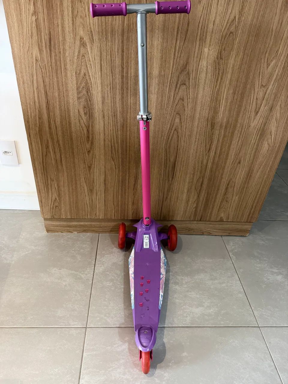 Patinete Infantil Ajustável com Rodas LED - Foto 4